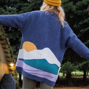 NWT Passenger Vista Knitted Cardigan Sweater MEDIUM